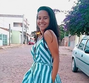 Amanda Silva fará vestibular para medicina. Arquivo pessoal