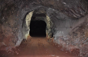 Galeria subterrânea da Jacobina Mineração/Yamana Gold. Foto: Ministério Público